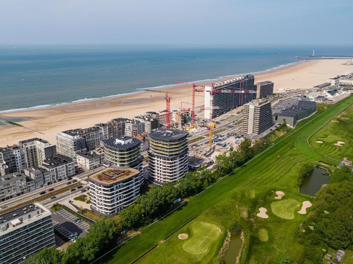 Lichtrijk 2-Slaapkamerappartement Met Zeezicht En Gratis Parking Ostend Exterior photo